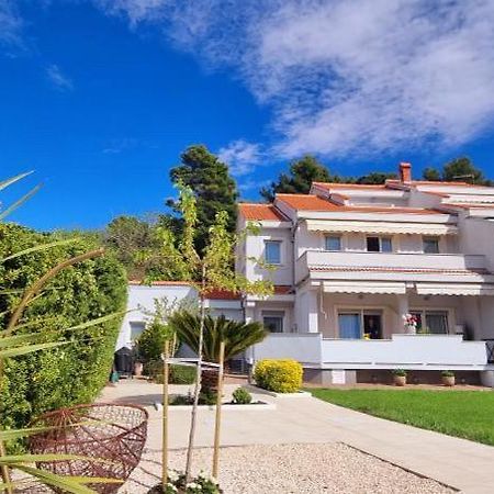 Apartman Cule Palit Zewnętrze zdjęcie