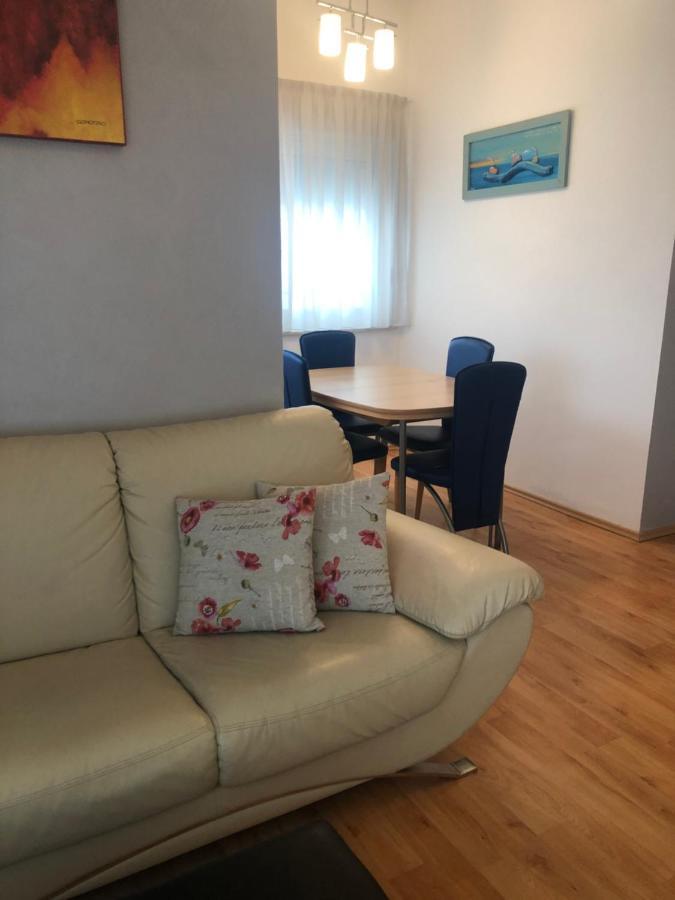 Apartman Cule Palit Zewnętrze zdjęcie