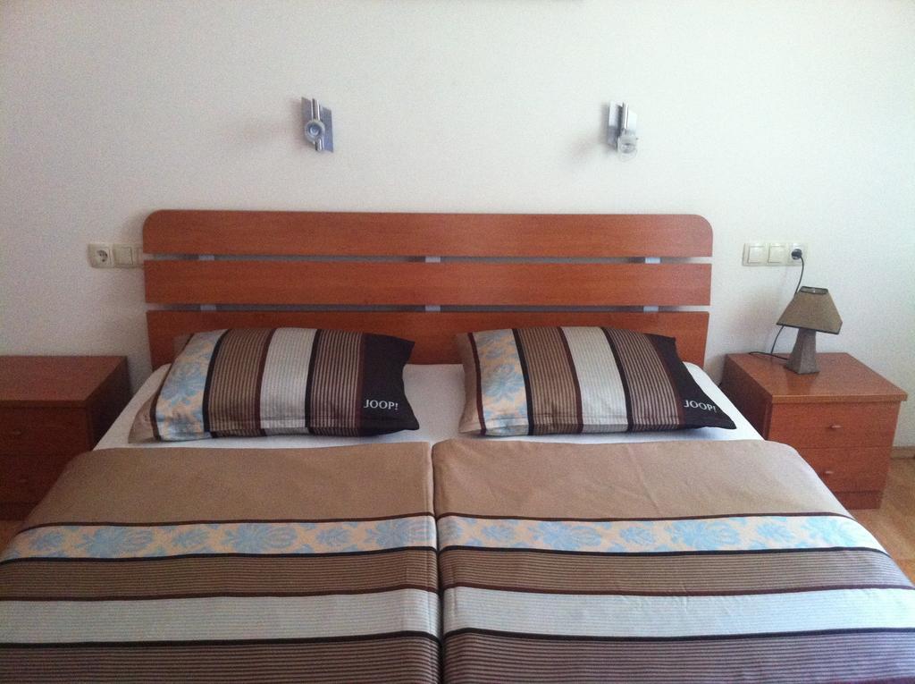 Apartman Cule Palit Zewnętrze zdjęcie