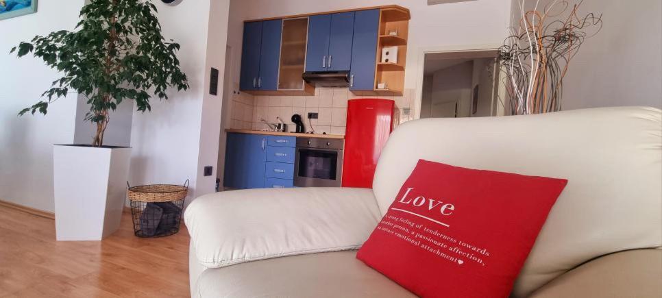 Apartman Cule Palit Zewnętrze zdjęcie